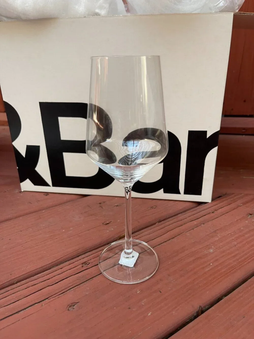 NIB Crate&Barrel Schott Zwiesel Tour 15-Oz. clear Wine Glasses, Set of 6
